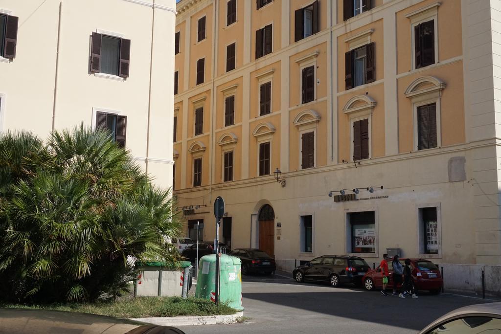 Residence Stendhal Guest House Civitavecchia Dış mekan fotoğraf