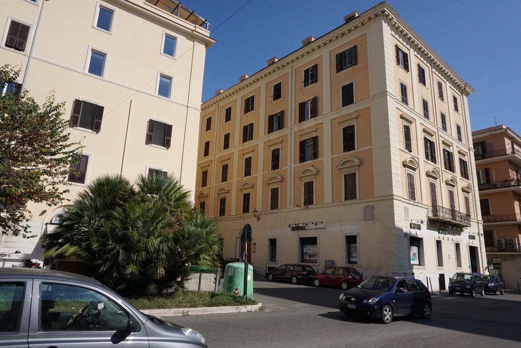 Residence Stendhal Guest House Civitavecchia Dış mekan fotoğraf