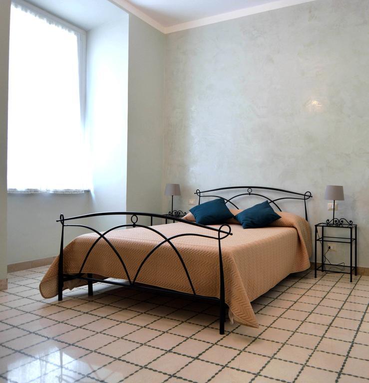Residence Stendhal Guest House Civitavecchia Dış mekan fotoğraf